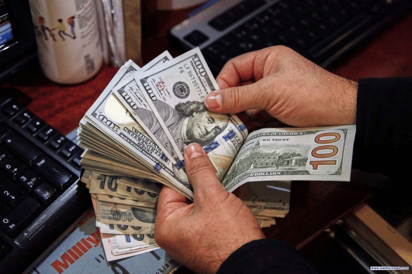 سعر صرف الدولار عند إغلاق بورصة بغداد